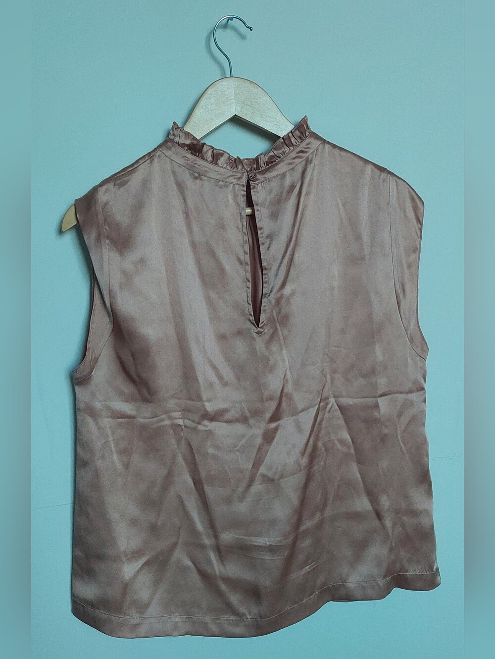 Sleeveless Satin Mock-Neck Top in Dusty Rose - Picture 6 of 6